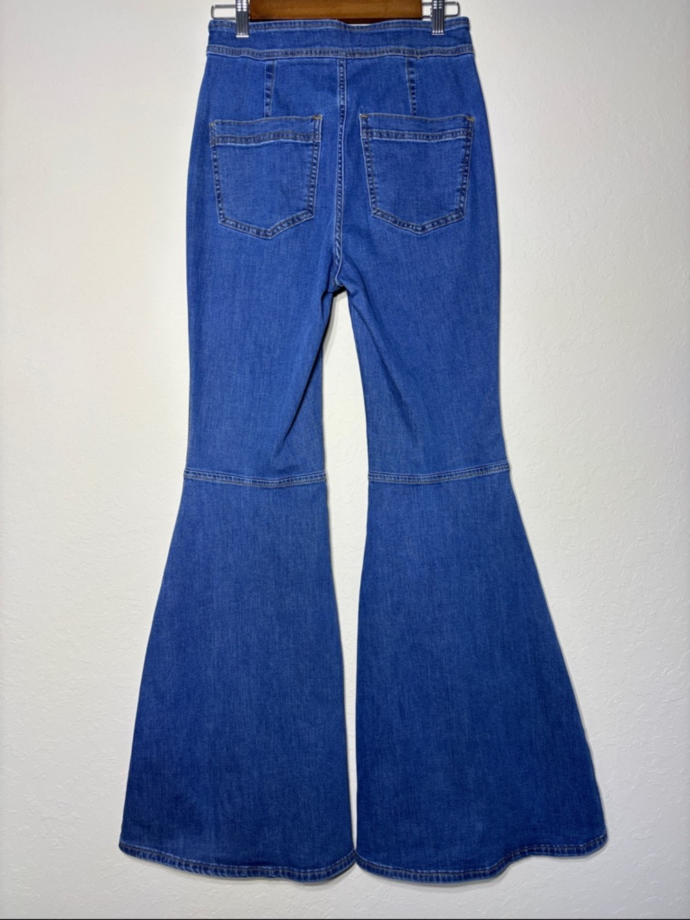 Free People We The Free Just Float On Flare Jeans Side Zip Blue Size 28 - Picture 6 of 10